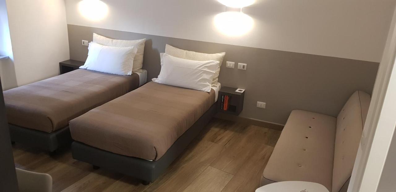 Sarzana'S Rooms Eksteriør billede