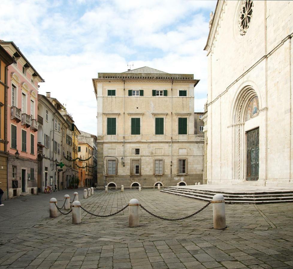 Sarzana'S Rooms Eksteriør billede